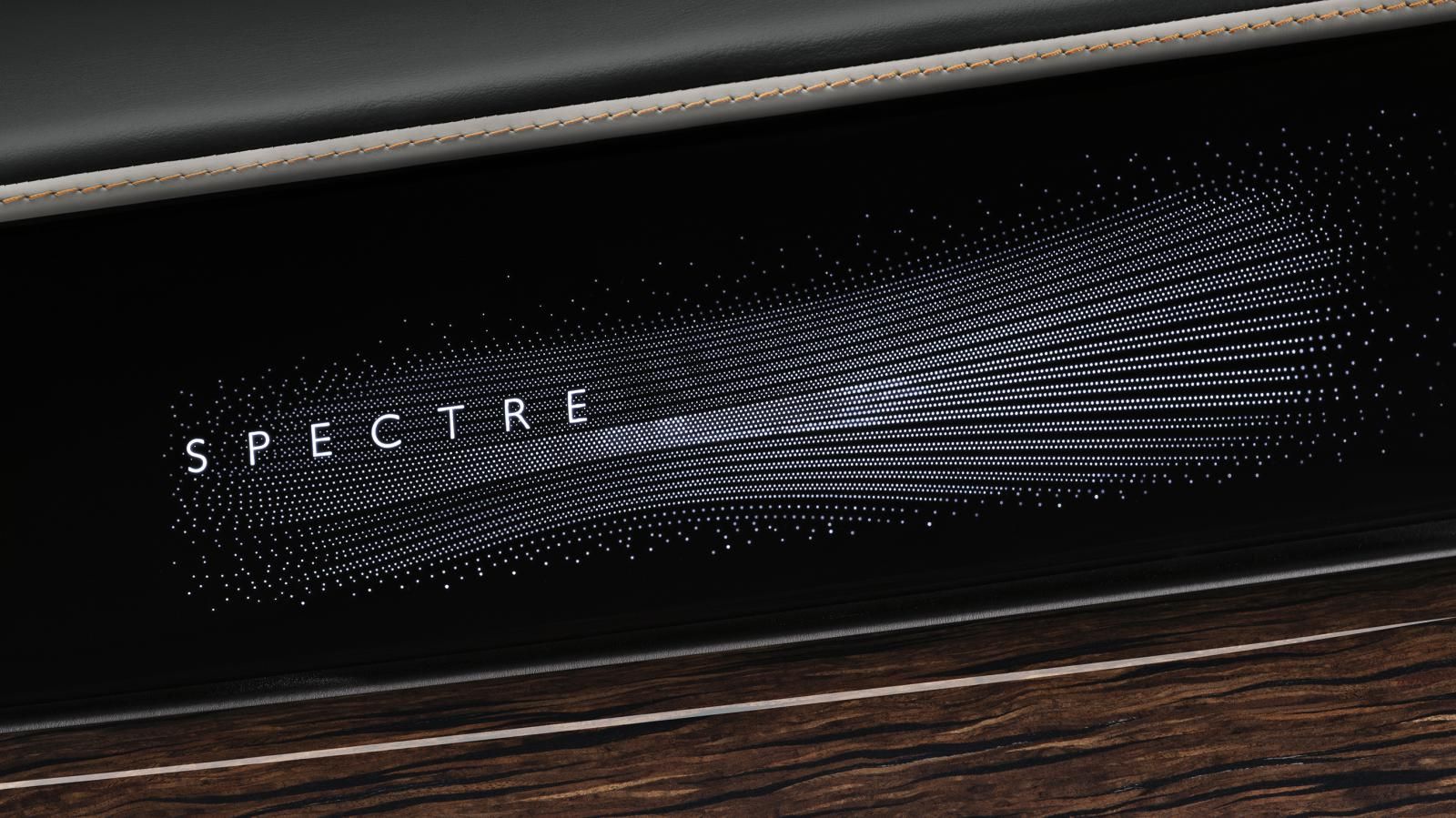 Η ανανεωμένη Rolls-Royce Spectre ήρθε με 8.108 pixel στο ταμπλό! 